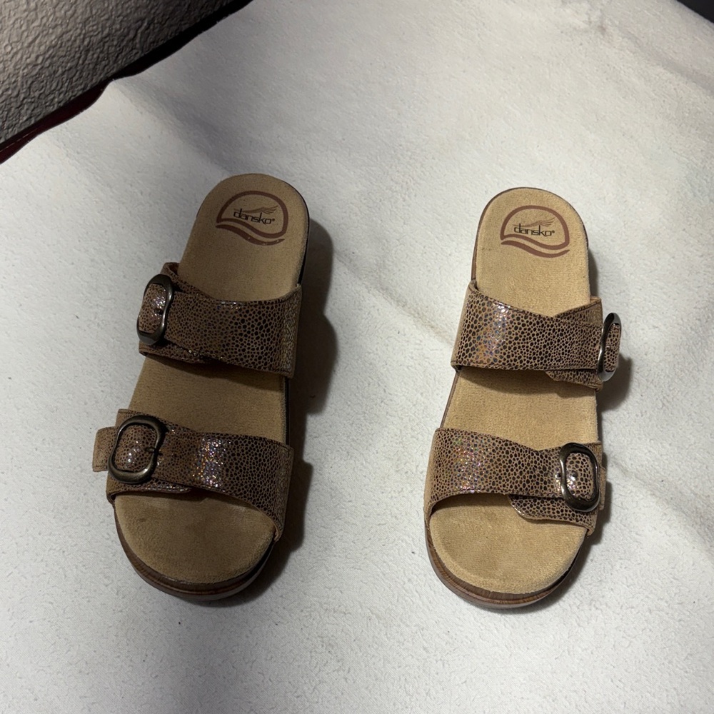 BareTraps Brown Double-Buckle Girls' Slide Sandals
